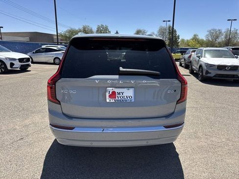 New 2025 Volvo XC90 B6 Plus w/ Protection Package Premier image 5