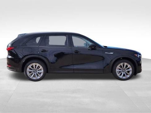 Used 2026 MAZDA CX-90 Plug-In Hybrid w/ Preferred AWD/4WD image 12