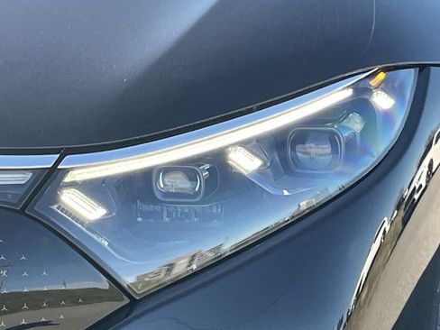 Used 2023 Mercedes-Benz EQS 450+ Sedan image 8