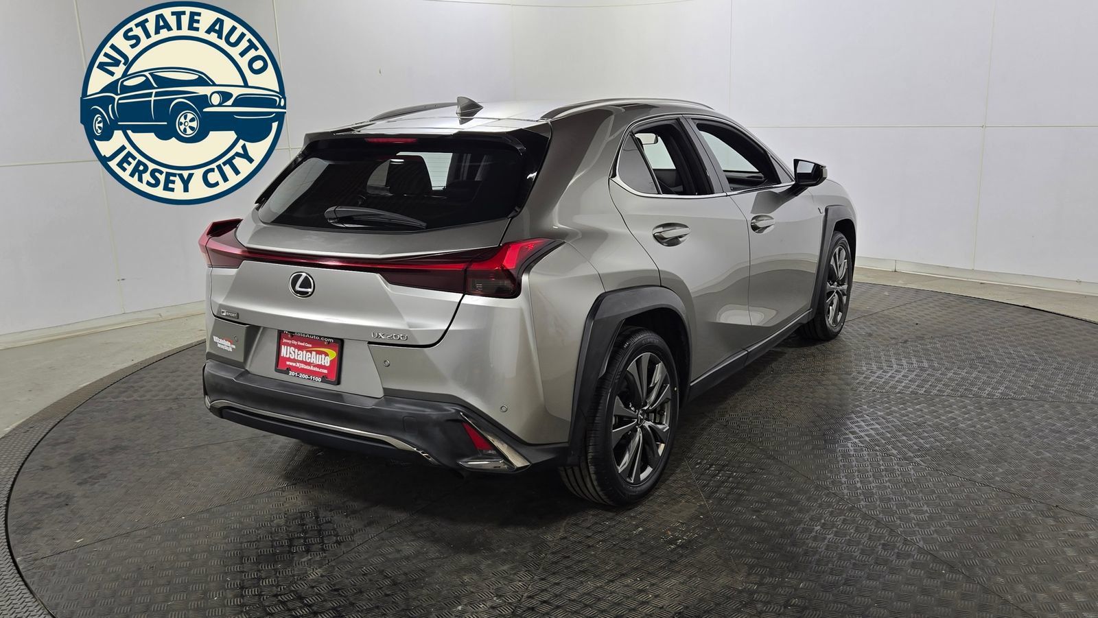 Used 2021 Lexus UX 200 F Sport w/ Accessory Package (Z1) FWD image 7