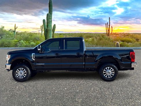 Used 2022 Ford F250 Lariat image 3
