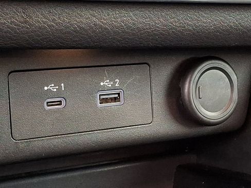 Used 2022 Nissan Rogue SV image 24