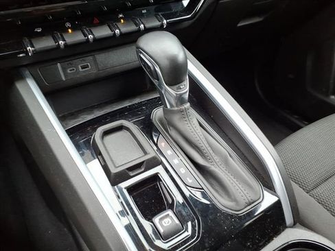 Used 2023 Chevrolet Colorado LT w/ LT Convenience Package image 22