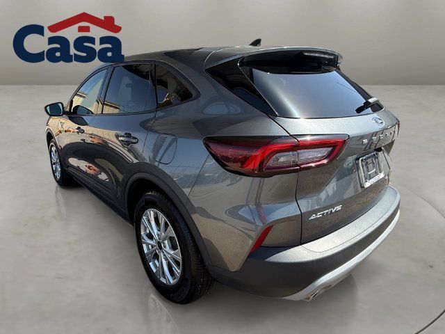Used 2025 Ford Escape Active FWD image 4