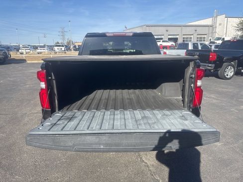 Used 2019 Chevrolet Silverado 1500 Custom w/ Infotainment Package image 5