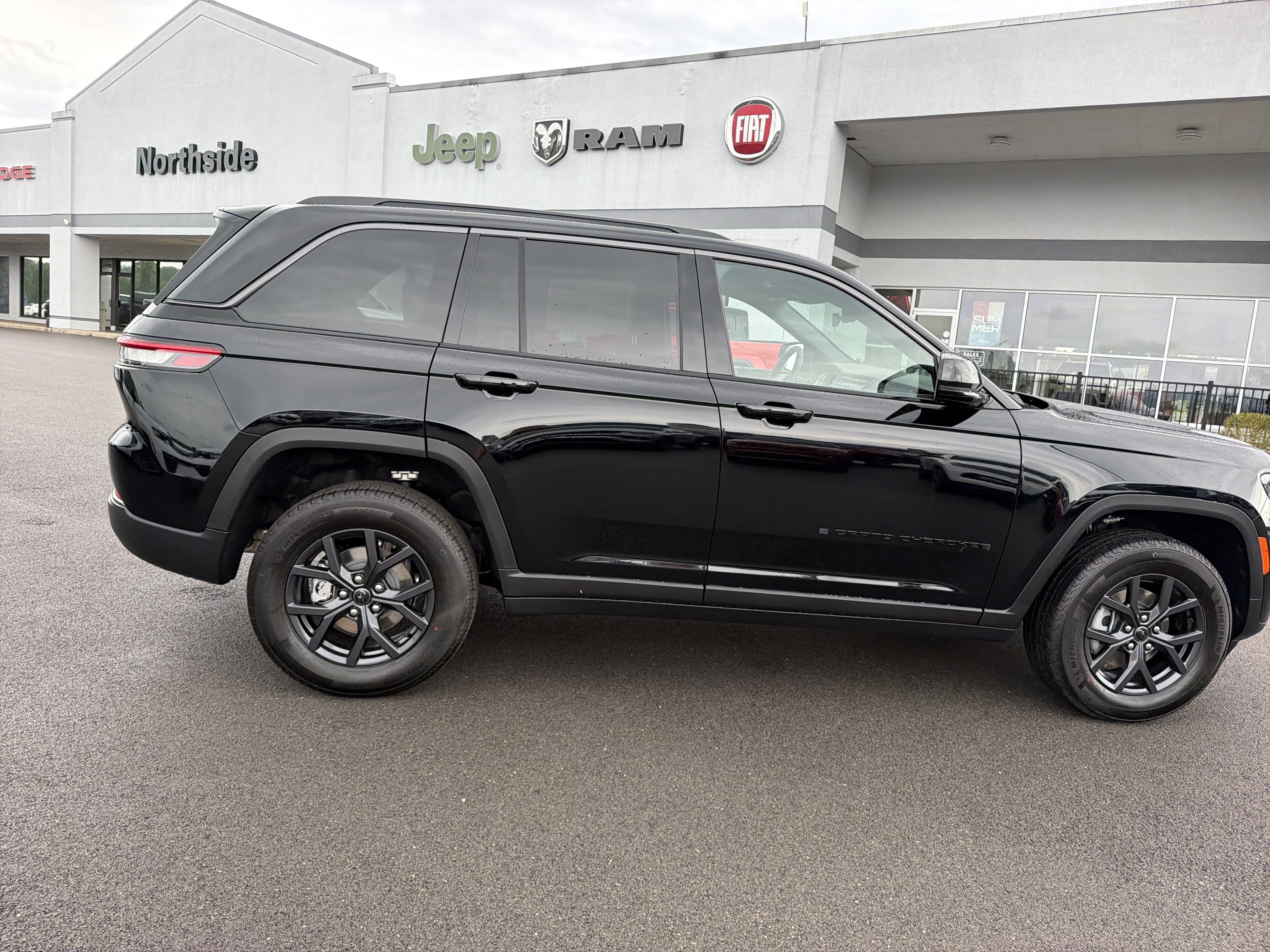 New 2027 Jeep Grand Cherokee 4WD image 6
