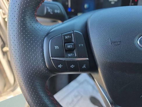 Used 2024 Ford Escape ST-Line AWD/4WD image 14
