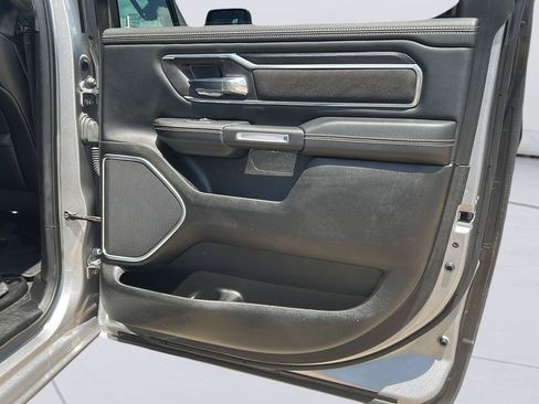 Used 2023 RAM 1500 Laramie AWD/4WD image 23
