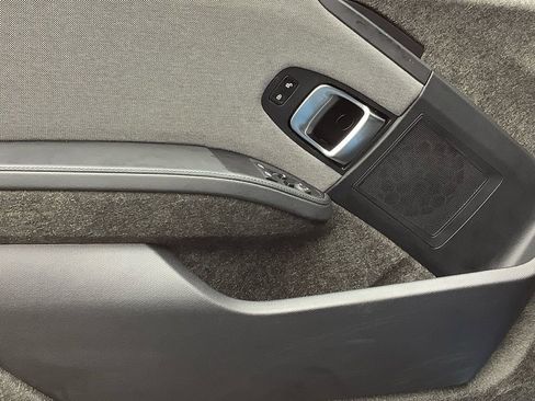 Used 2021 BMW i3 120Ah w/Range Extender image 12
