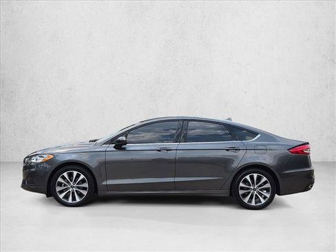 Used 2020 Ford Fusion SE AWD/4WD image 9