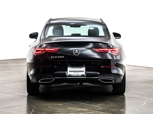 Used 2023 Mercedes-Benz CLA 250 image 5