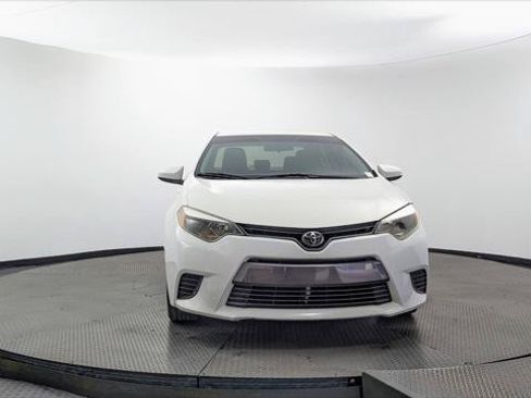 Used 2016 Toyota Corolla LE FWD image 12