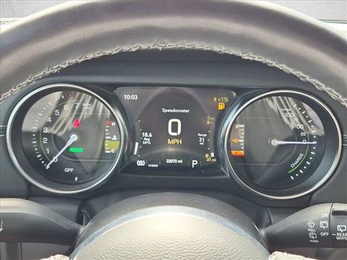 Used 2022 Jeep Wrangler Unlimited Sahara w/ Cold Weather Group AWD/4WD image 10