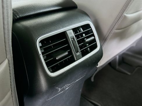 Used 2016 Honda CR-V EX-L image 27