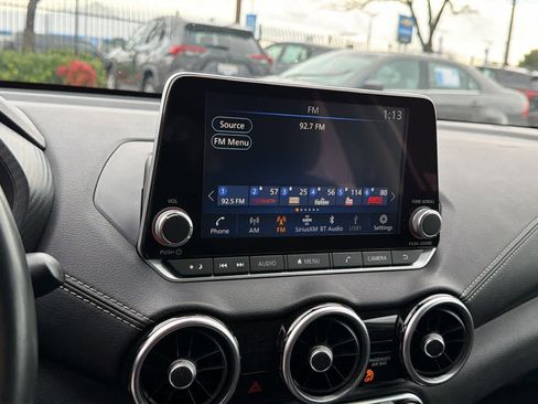 Used 2022 Nissan Sentra SV image 14