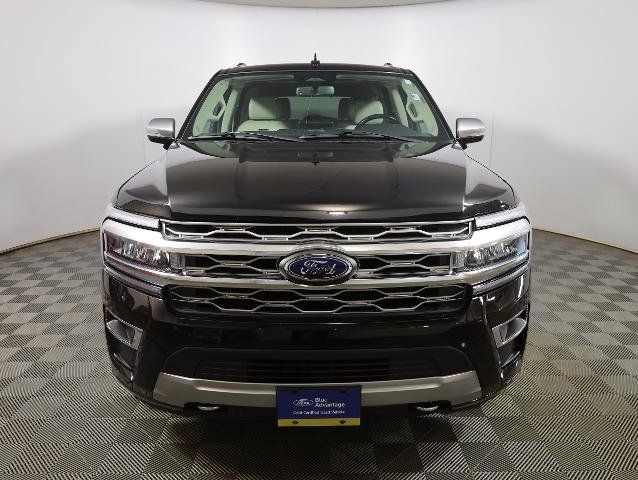 Certified 2024 Ford Expedition Platinum AWD/4WD image 3