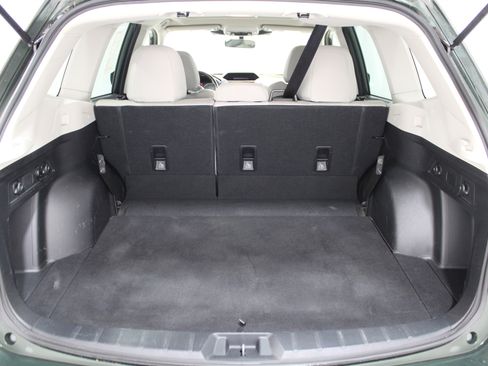 Used 2023 Subaru Forester Premium AWD/4WD image 22
