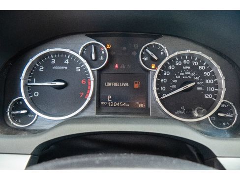 Used 2015 Toyota Tundra Platinum AWD/4WD image 23