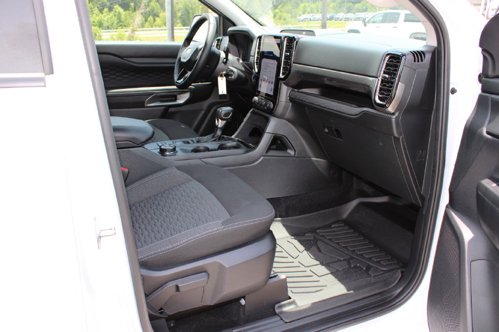 Used 2025 Ford Ranger XLT w/ FX4 Off-Road Package AWD/4WD image 10