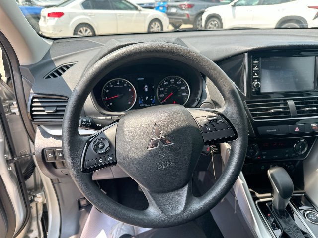 Used 2024 Mitsubishi Eclipse Cross ES AWD/4WD image 16