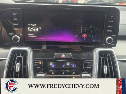 Used 2023 Kia Sorento SX AWD/4WD image 24