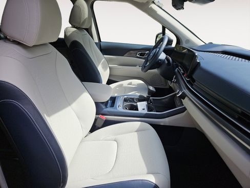 New 2026 Kia Carnival SX Prestige image 15