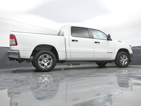 Used 2024 RAM 1500 Big Horn AWD/4WD image 41