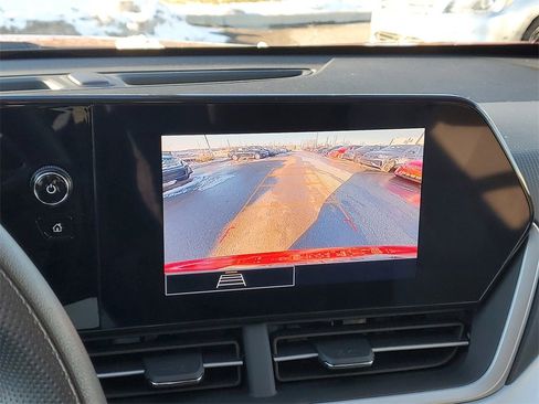 Used 2024 Chevrolet Trax LS w/ LS Convenience Package image 22