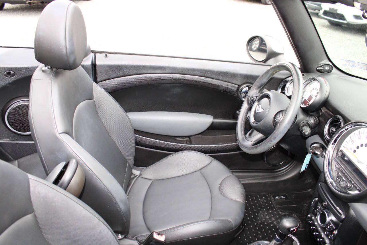 Used 2011 MINI Cooper S FWD image 19