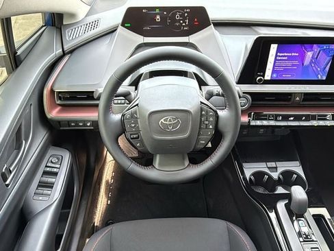 New 2026 Toyota Prius Plug-In Hybrid FWD image 19