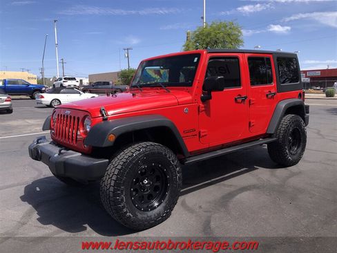 Used 2018 Jeep Wrangler Unlimited Sport S AWD/4WD image 5