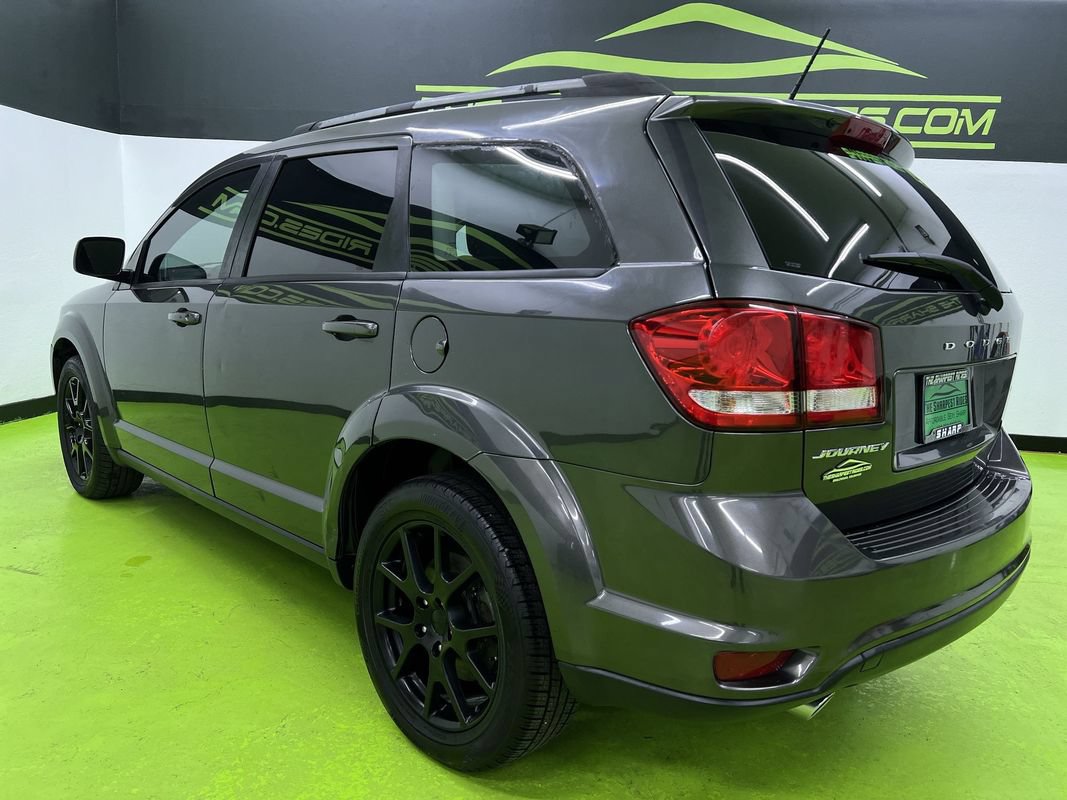 Used 2017 Dodge Journey SXT w/ Premium Group FWD image 7