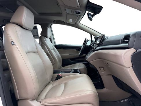 Used 2019 Honda Odyssey EX-L image 17