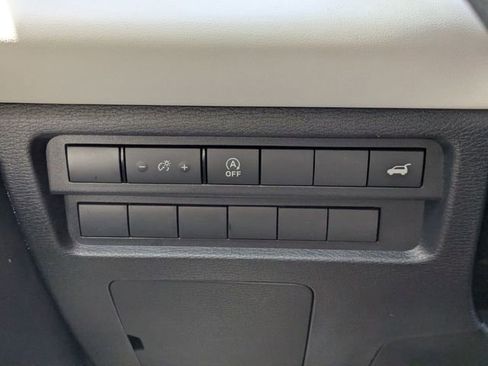 New 2026 Mitsubishi Outlander SE image 27