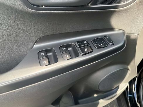 Used 2023 Hyundai Kona SEL AWD/4WD image 18