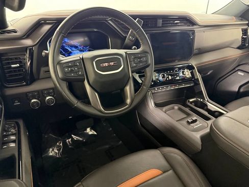 Used 2025 GMC Sierra 2500 AT4 AWD/4WD image 23