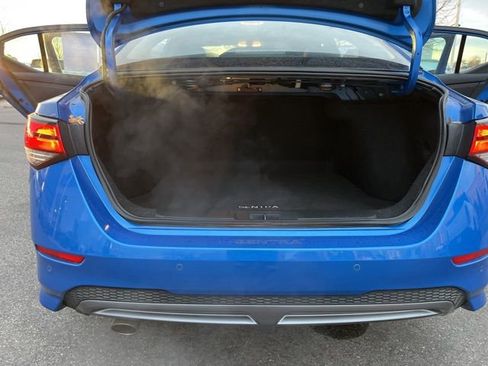 Used 2022 Nissan Sentra SR w/ Lighting Package image 22