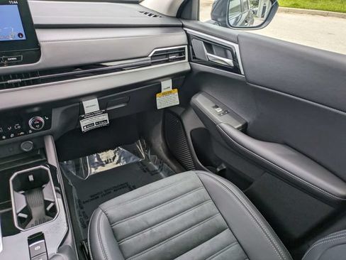 New 2026 Mitsubishi Outlander SE FWD image 17