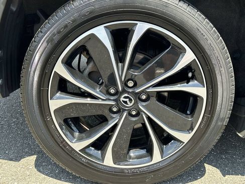 Used 2023 MAZDA CX-5 AWD 2.5 S w/ Premium Plus Pkg image 12