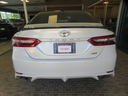 Used 2019 Toyota Camry XSE w/ Driver Assist Package FWD image 5