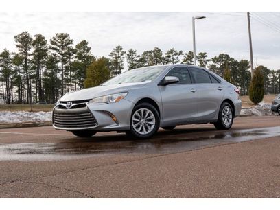 Used 2017 Toyota Camry LE