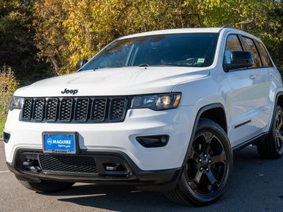 Used 2018 Jeep Grand Cherokee Laredo