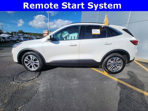 Certified 2022 Ford Escape SEL image 5