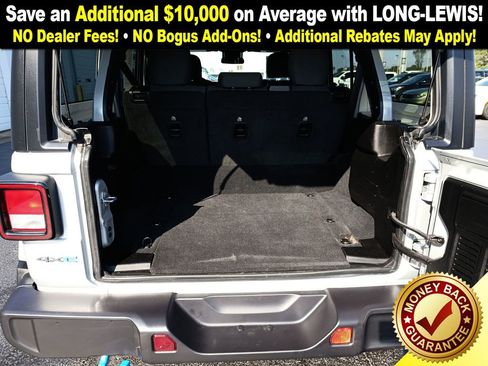 Used 2024 Jeep Wrangler Unlimited image 27