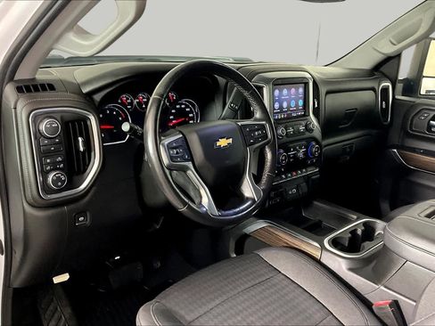 Used 2022 Chevrolet Silverado 3500 LT w/ Convenience Package AWD/4WD image 17