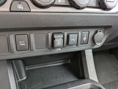 Certified 2023 Toyota Tacoma TRD Sport image 18