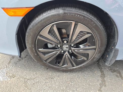 Used 2019 Honda Civic EX image 10