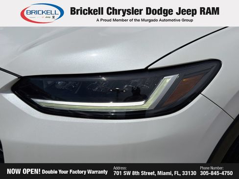 Used 2023 Honda HR-V LX image 9