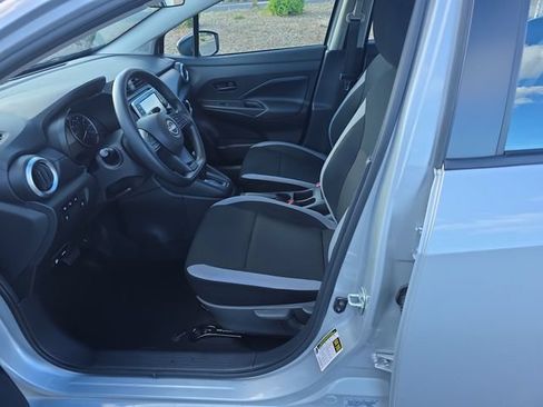 Used 2025 Nissan Versa S w/ Trunk Package FWD image 12