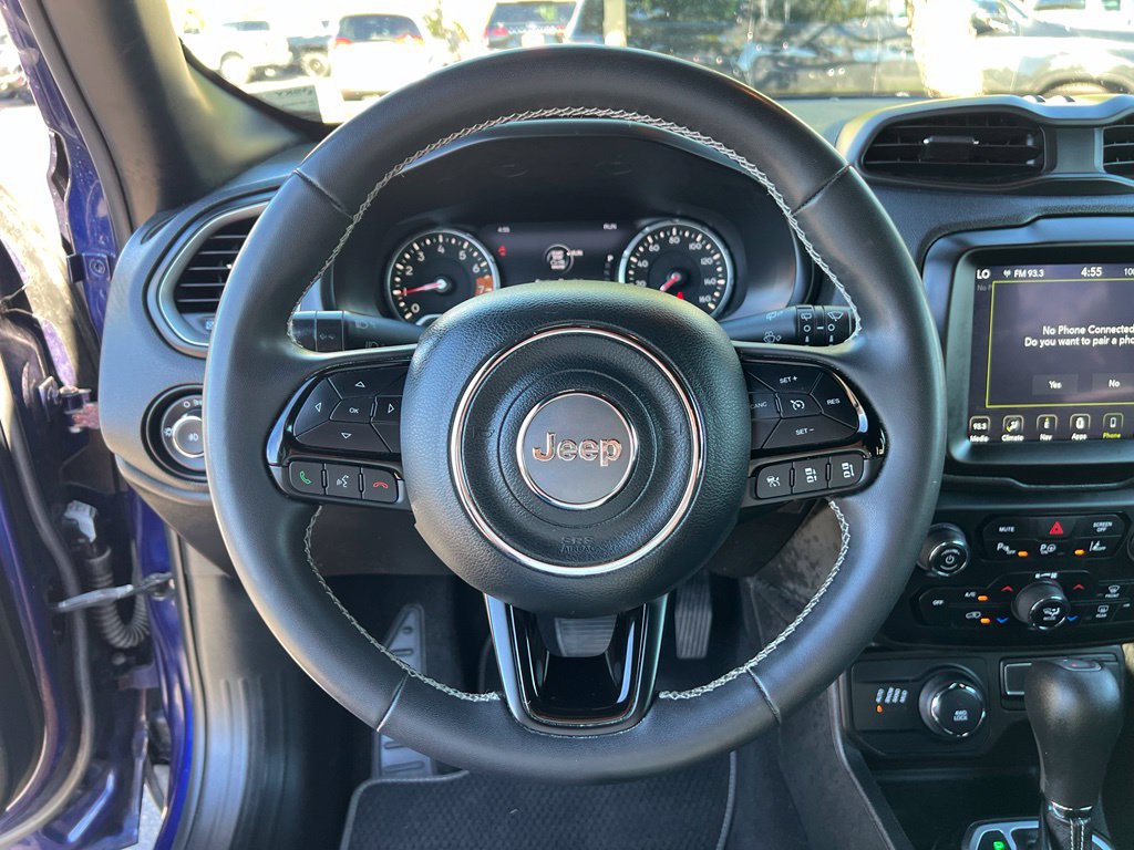 Used 2021 Jeep Renegade Latitude w/ Luxury Group II AWD/4WD image 30